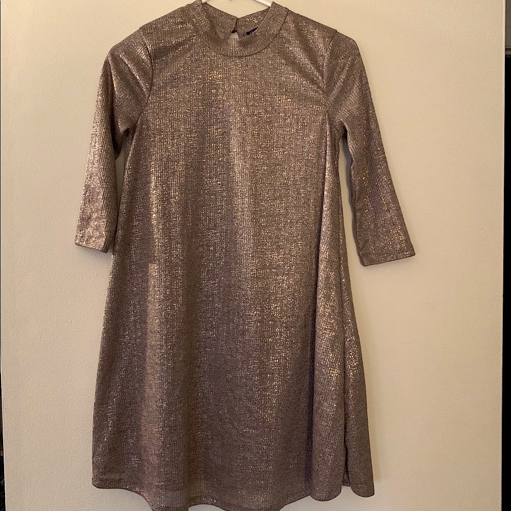 Shimmer Quarter Length Sleeve Dress 🤍